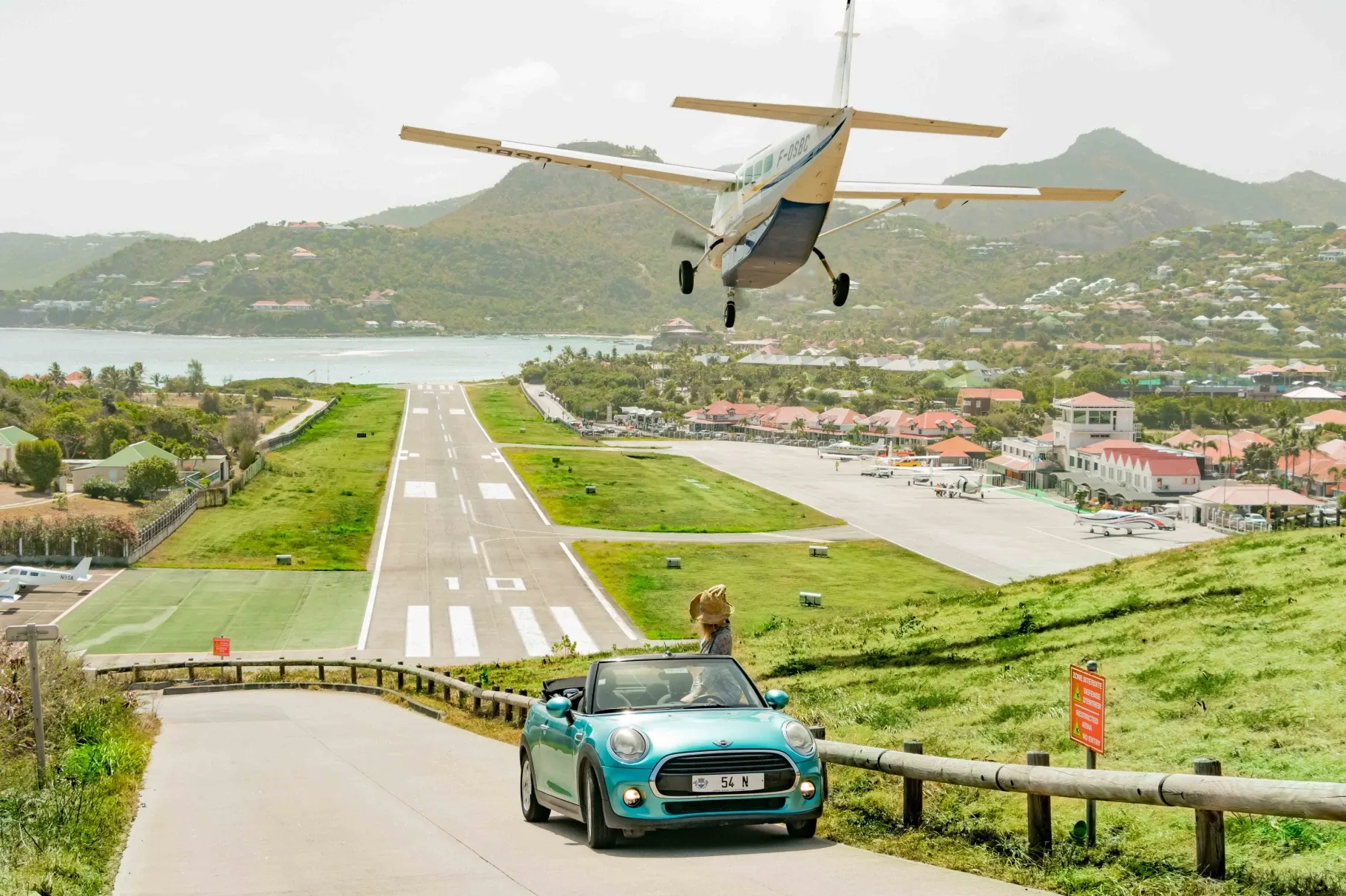 The Ultimate Guide to St. Barts Airport | Le Barth Villas